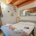 아파트 Cozy Nest In - Happy
