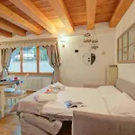 Cozy Nest In - Happy 아파트