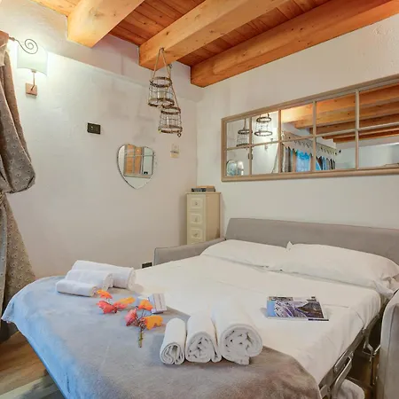 Apartmán Cozy Nest In - Happy