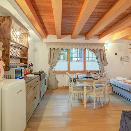 Cozy Nest In The Old Town Of Bardonecchia - Happy Rentals 바르도네키아