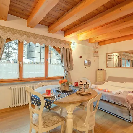 Cozy Nest In - Happy
