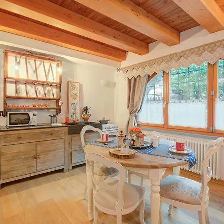 Cozy Nest In The Old Town Of Bardonecchia - Happy Rentals 아파트 바르도네키아