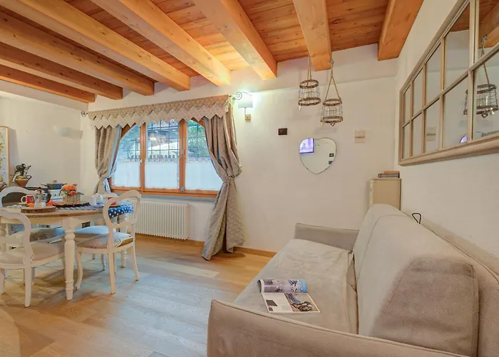 Cozy Nest In - Happy Appartamento